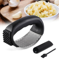 Stainless Steel Garlic Presser Set Garlic Mincer with Peeler and Cleaning Brush Kitchen Tools Black