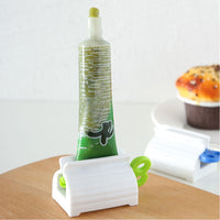 6Pcs Toothpaste Squeezers Easy Stand Rolling Dispenser Holders